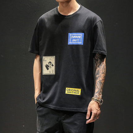 T-Shirt Streetwear Unisex con Patch Grafiche